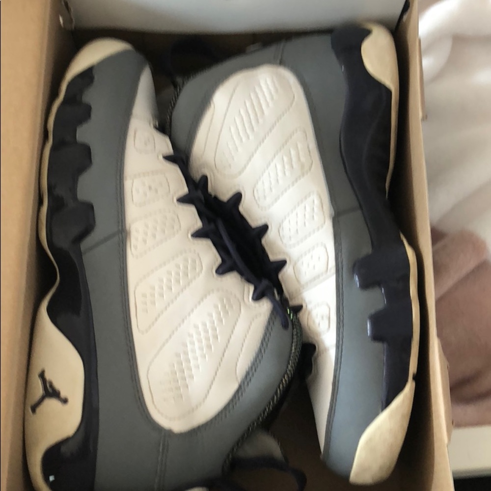 Jordan 9s